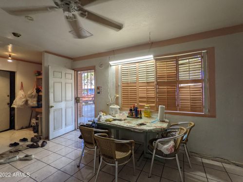 4225 Cavalier Dr, Phoenix AZ 85017-1727 exterior