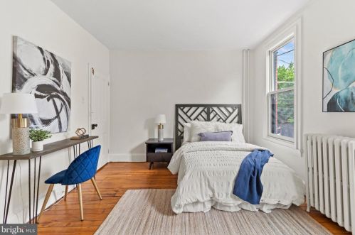 326 Dickinson St, Philadelphia PA 19147-6515 exterior