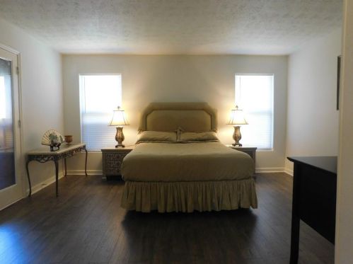 1819 Barrow Way, Duluth GA 30096-2679 exterior