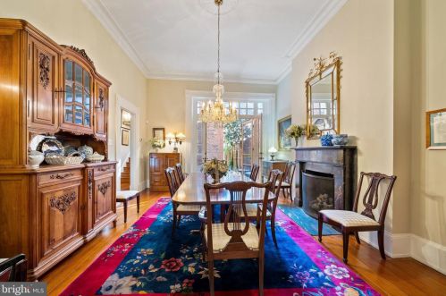 1016 Clinton St, Philadelphia PA 19107-6017 exterior