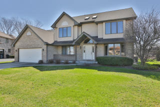 1769 185th St, Lansing, IL 60438-6507