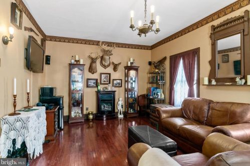 1694 Old Black Horse Pike, Blenheim NJ 08012-5216 exterior