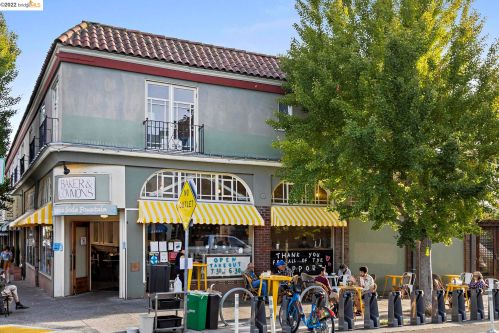 2822 Piedmont, Berkeley CA 94705-2314 exterior