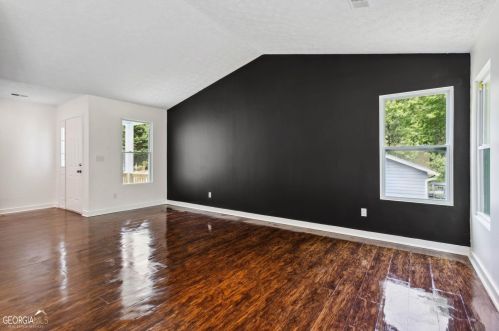 5442 Glen Haven Dr, Atlanta GA  30349-6481 exterior