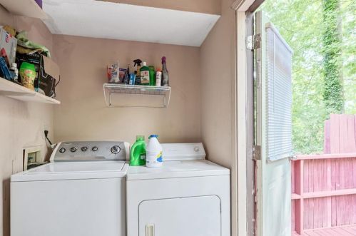 433 Grady Pl, Atlanta GA 30310-2616 exterior