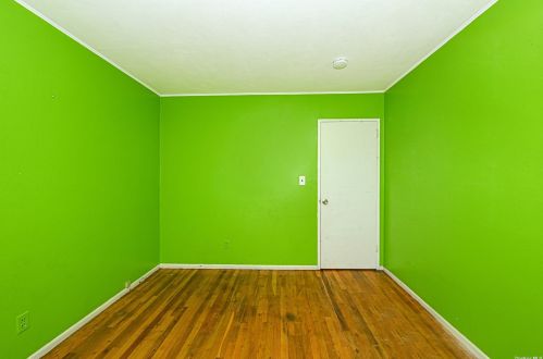 50 Great East Neck Rd, Babylon NY 11704-7631 exterior