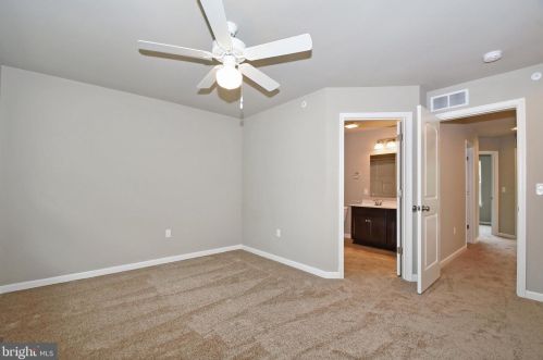 126 High Pointe Dr, Hummelstown PA 17036 exterior