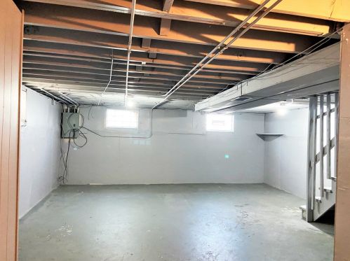 8011 Emerald Ave, Chicago IL  60620-2518 exterior