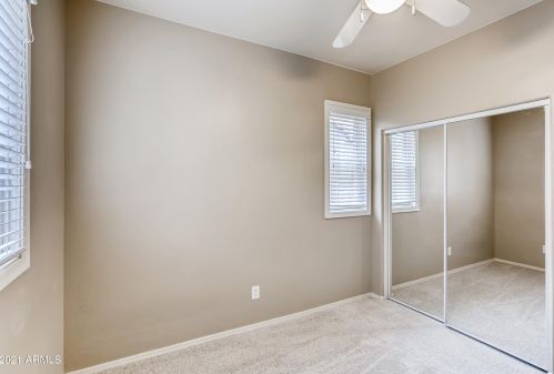 5706 21st Ter, Phoenix AZ 85040-3441 exterior