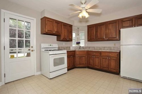 61 Birch Rd, Dumont NJ 07628-2010 exterior