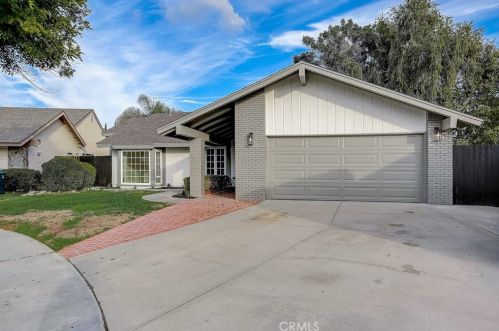 14542 Pepper Tree Cir, Tustin, CA 92780-6747