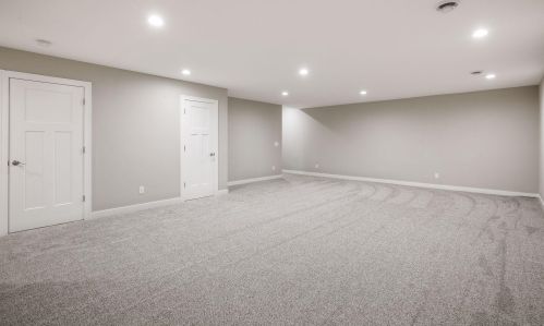 573 Eustis St, Saint Paul MN 55108-1525 exterior