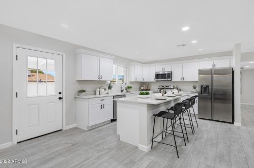 1132 Linda Ln, Chandler AZ 85226-1649 exterior