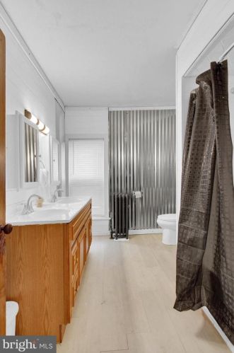 205 High St, Hanover PA  17331-2911 exterior