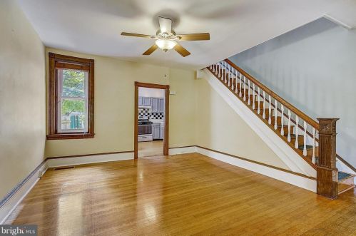 8104 Ardleigh St, Philadelphia PA 19118-3415 exterior