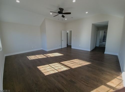 1996 Price St, Rahway NJ 07065-4423 exterior