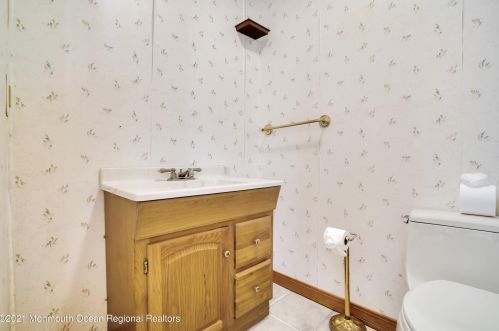 907 Ellison Ave, Point Pleasant Beach NJ 08742-2934 exterior