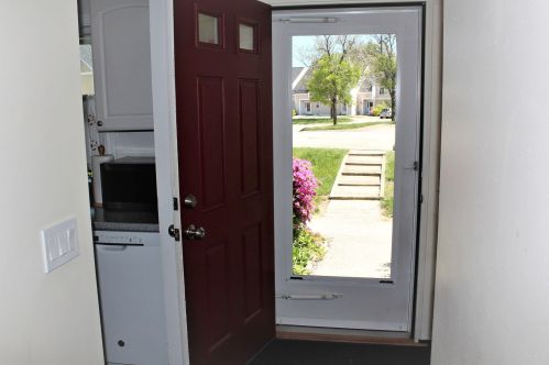 53 Modena Dr, Concord NH 03303-1553 exterior