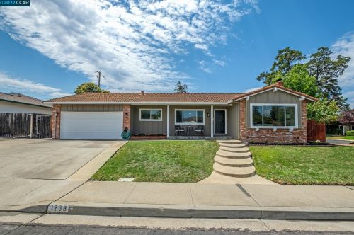 1738 Clinton Dr, Concord, CA 94521-2015