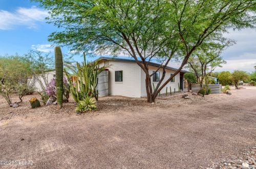 4901 17th St, Tucson AZ  85711-4354 exterior