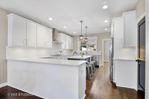 3320 Hamilton Ave, Chicago IL 60636-1018 exterior