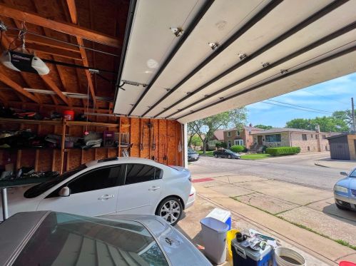 8234 Addison St, Chicago IL 60613-4344 exterior