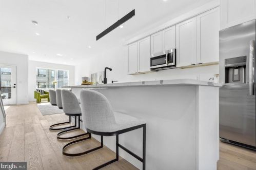 2523 Elvans Rd, Washington DC 20020-3505 exterior