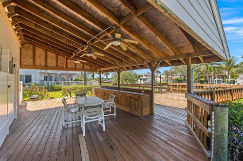 2428 Harbour Cove Dr, Fort Pierce FL  34949-1515 exterior