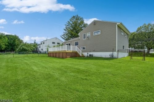 19 Richard St, Dover NJ 07801-2023 exterior