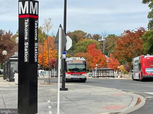 521 Tuckerman St, Washington DC 20011-1146 exterior