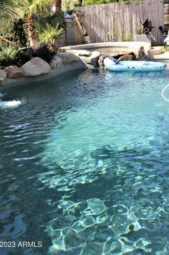 13046 37 Ave, Phoenix AZ 85053-7610 exterior