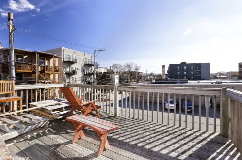 1417 Sunnyside Ave, Chicago IL 60640-5405 exterior