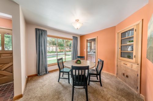 8127 Wright St, Milwaukee WI 53206-3139 exterior