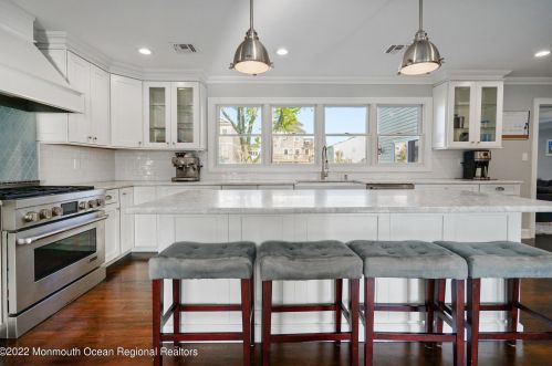 91 Ward Ave, Locust NJ 07760-2032 exterior