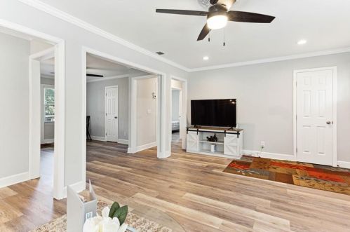 4096 Clay Dr, Atlanta GA  30360-2522 exterior