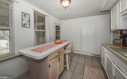 1013 Brunswick Ave, Trenton NJ 08648-4544 exterior