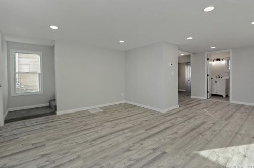 157 Naugatuck Ave, Milford CT 06460-6040 exterior