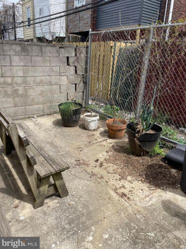 1523 29 St, Philadelphia PA 19146-4429 exterior