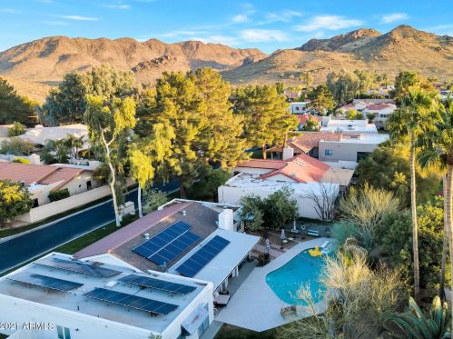 9242 34 Pl, Phoenix AZ 85028-4964 exterior