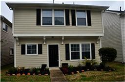 1679 Nichole Woods Dr, Houston TX  77047-4487 exterior