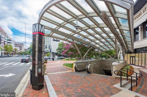 4627 43rd Pl, Washington DC  20016-4521 exterior