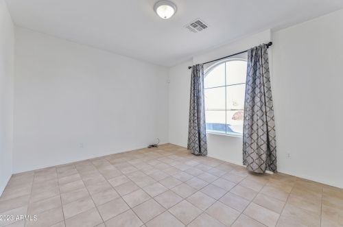 6502 15th Dr, Phoenix AZ  85041-5800 exterior