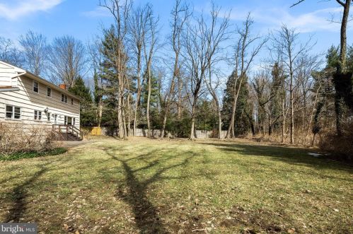 487 Prospect Ave, Princeton NJ 08540-4034 exterior