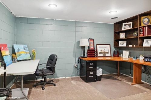 8316 Hollywood Rd, Berrien Springs MI 49103-9788 exterior