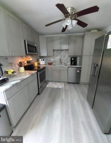 6 Bella Coola Trl, Browns Mills NJ 08015-6633 exterior