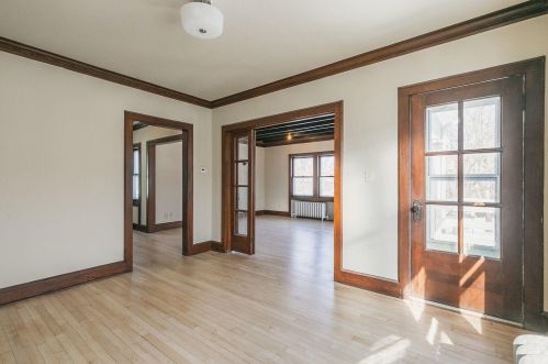 2501 Stratford Ct, Milwaukee WI  53211-2635 exterior