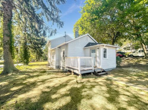 201 Bower Rd, Poughkeepsie NY  12603-1151 exterior