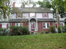415 Highland St, Newton, MA 02465-2707