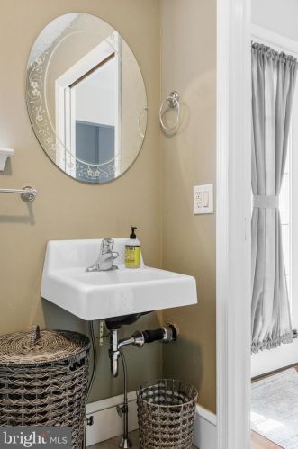 116 Fowler Ave, Tavistock NJ 08033-1336 exterior