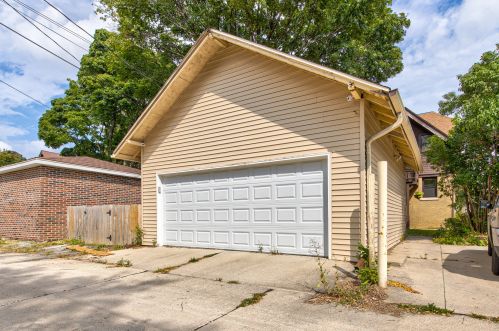 2371 63rd St, Milwaukee WI  53219-2002 exterior